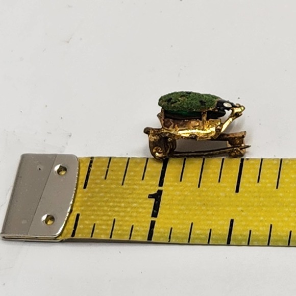 West Germany Mini Insect Bug Pin Lapel Pin Set of 2 Hand Painted Green Crystal - Picture 6 of 6